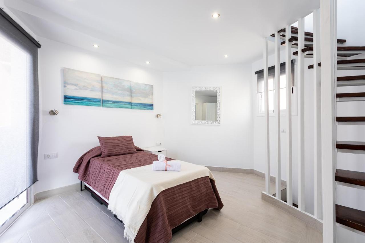 188 Las Tortugas Holiday Home By Sunkeyrents 아데제 외부 사진